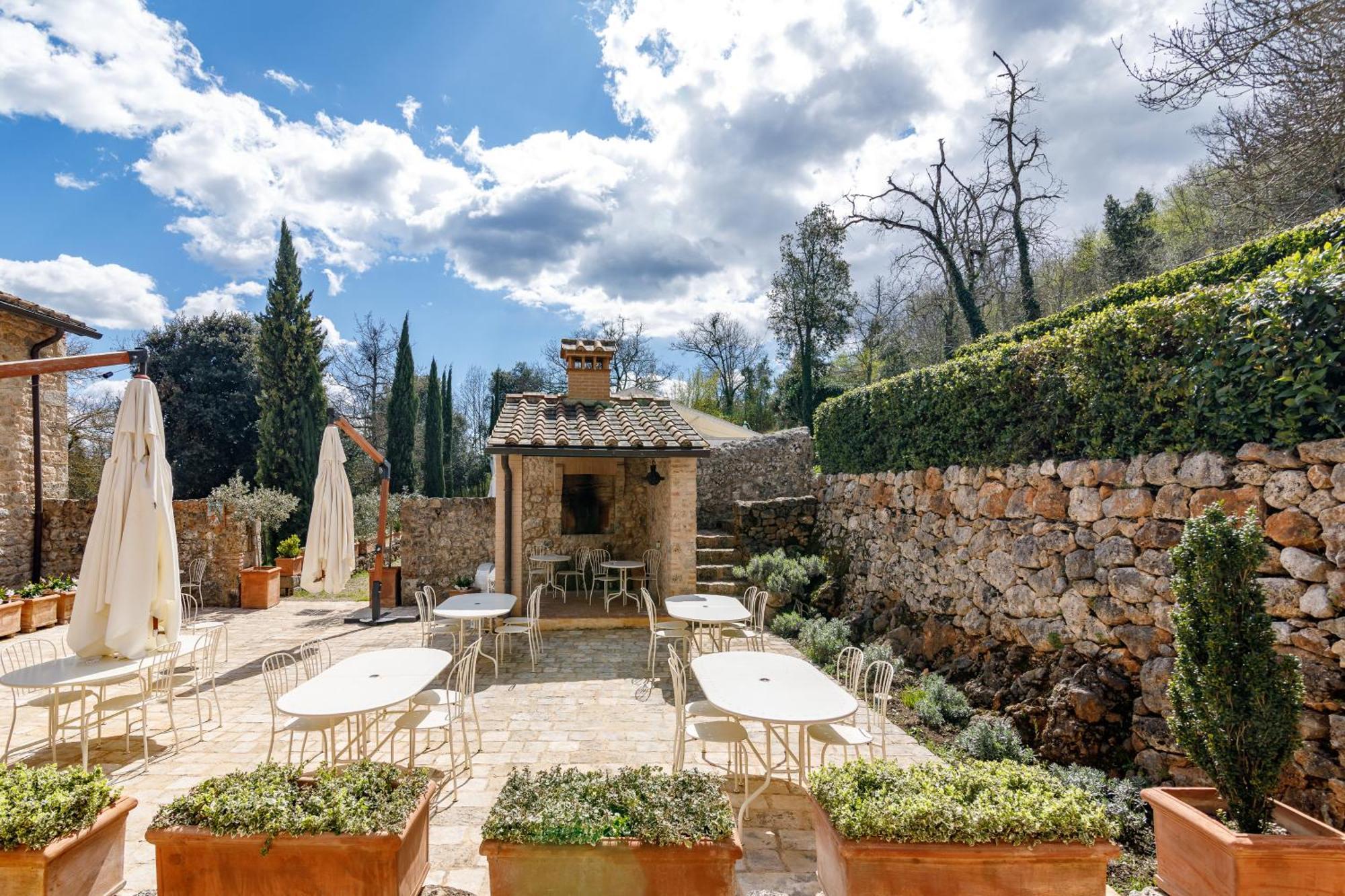 Hotel Relais La Costa Monteriggioni Exterior foto
